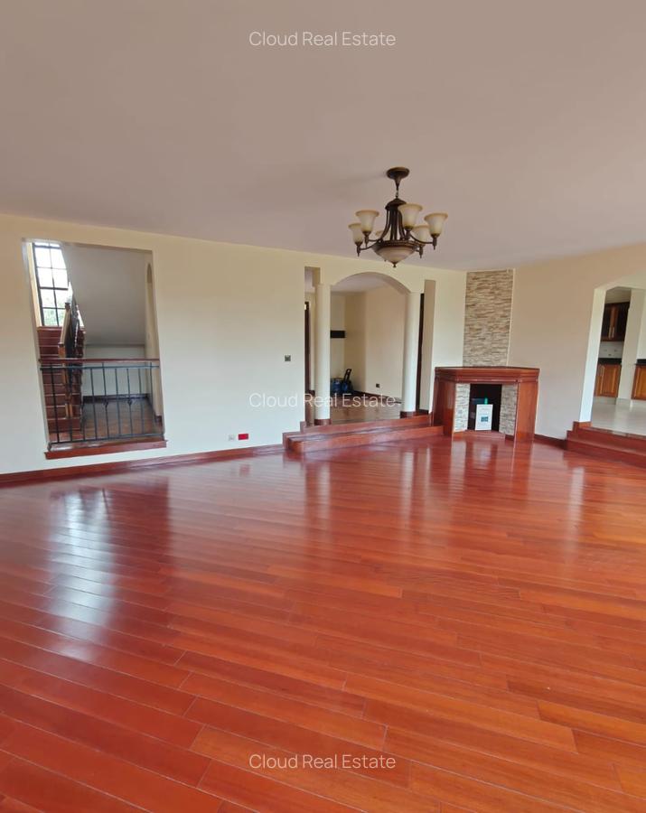 6 Bed Villa with En Suite in Karen - 3