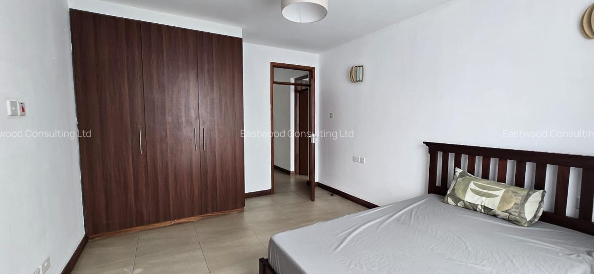 4 Bed Apartment with En Suite at 6Th Parklands - 10