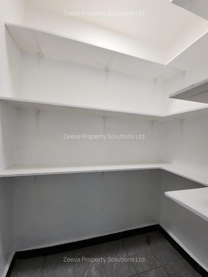 4 Bed Apartment with En Suite in Kileleshwa - 5