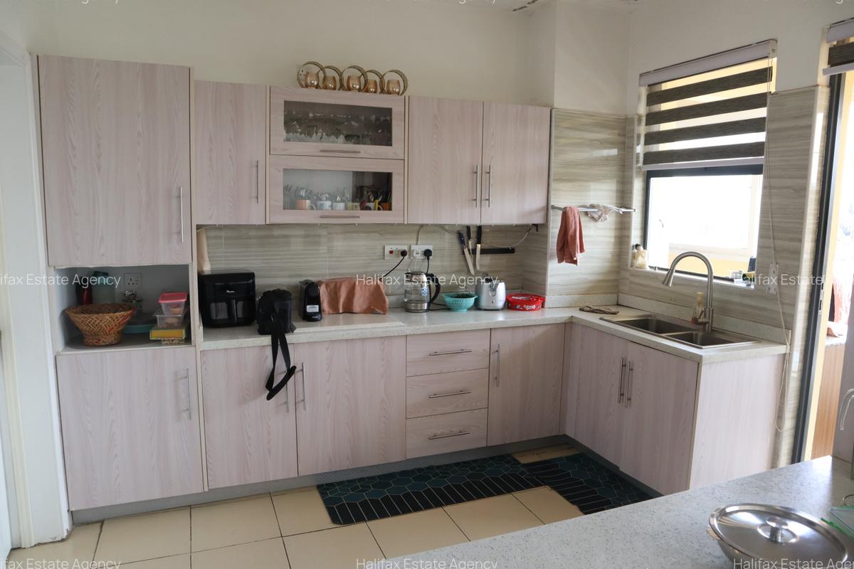 3 Bed Apartment with En Suite at Brookside Drive - 3