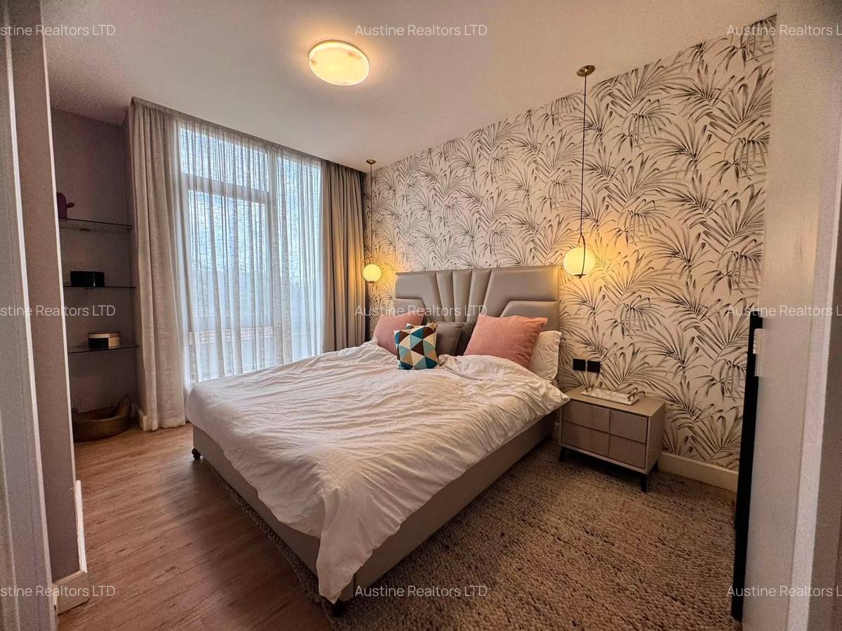 Serviced 3 Bed Apartment with En Suite in Brookside - 5