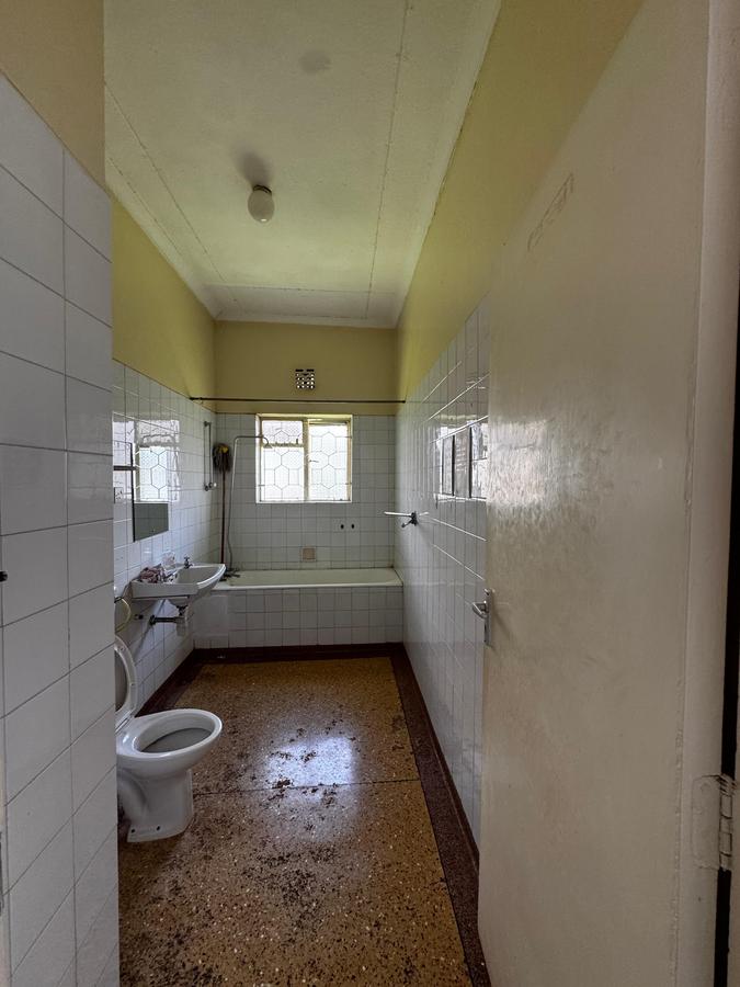 1 ac Commercial Property with Parking in Riverside - 20
