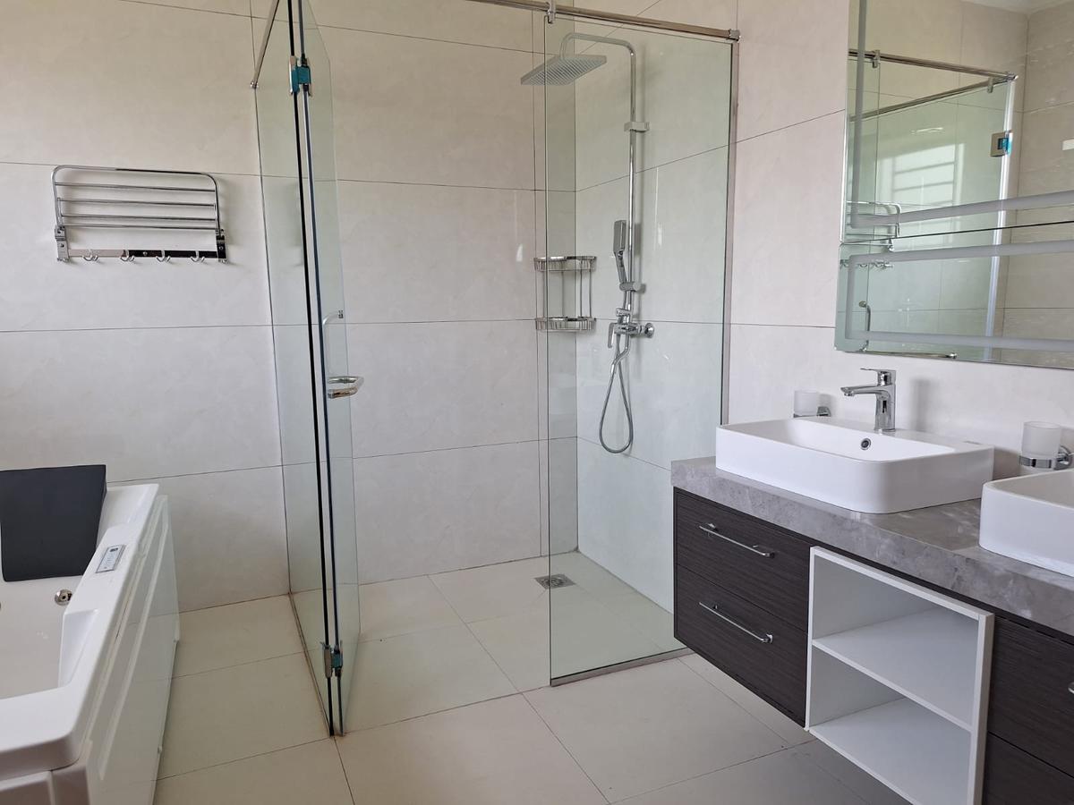 4 Bed House with En Suite at Karen - 18