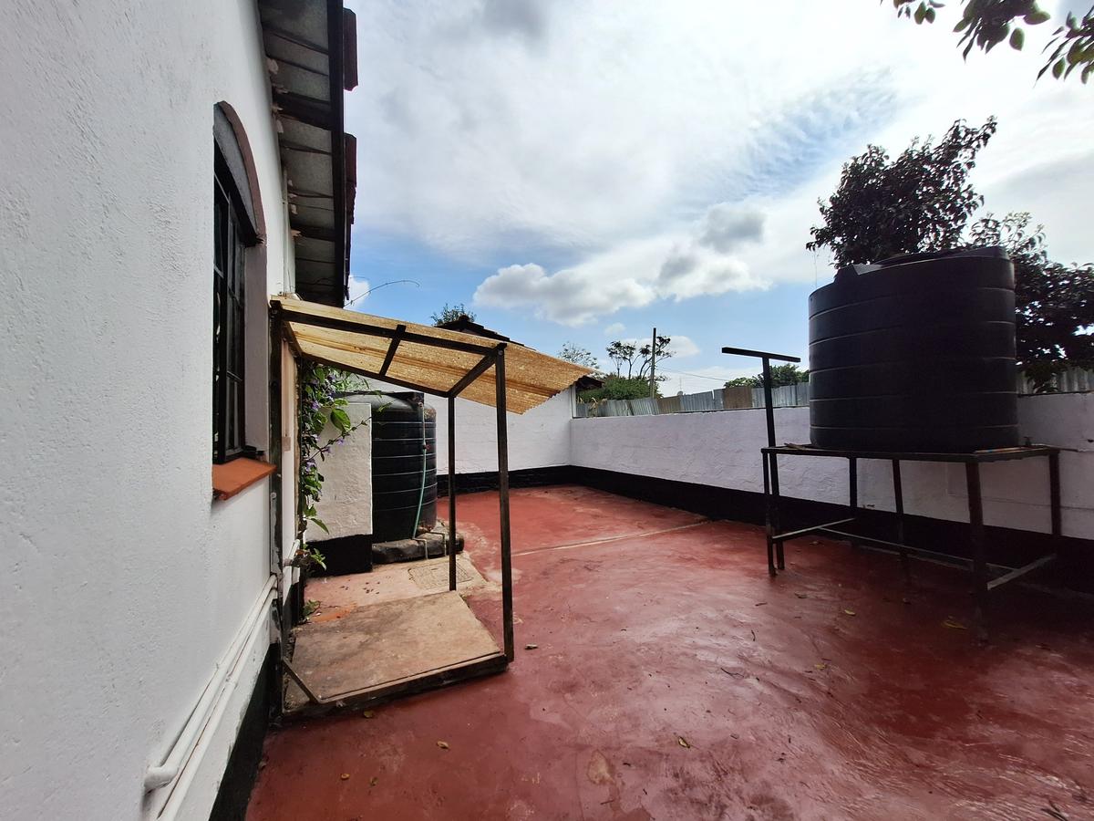 4 Bed House with En Suite in Loresho - 10