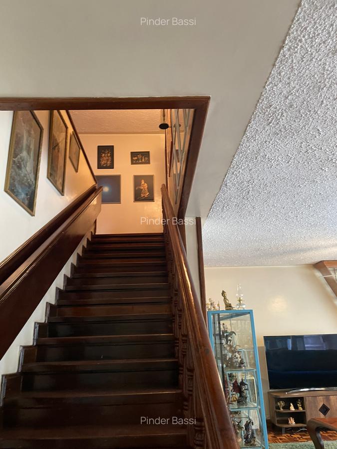 4 Bed Townhouse with En Suite at Msanaka Road - 6