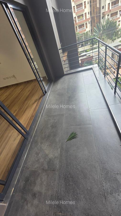 Serviced 3 Bed Apartment with En Suite at Mandera Road - 4