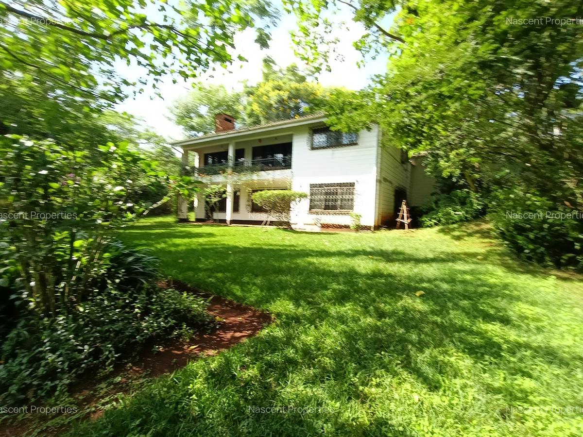 4 Bed House with En Suite in Runda - 1