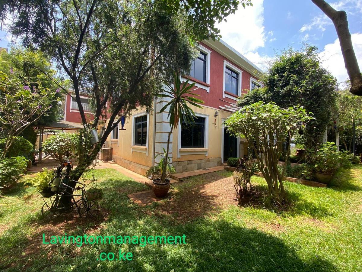 5 Bed Townhouse with En Suite at Lavington Green - 2