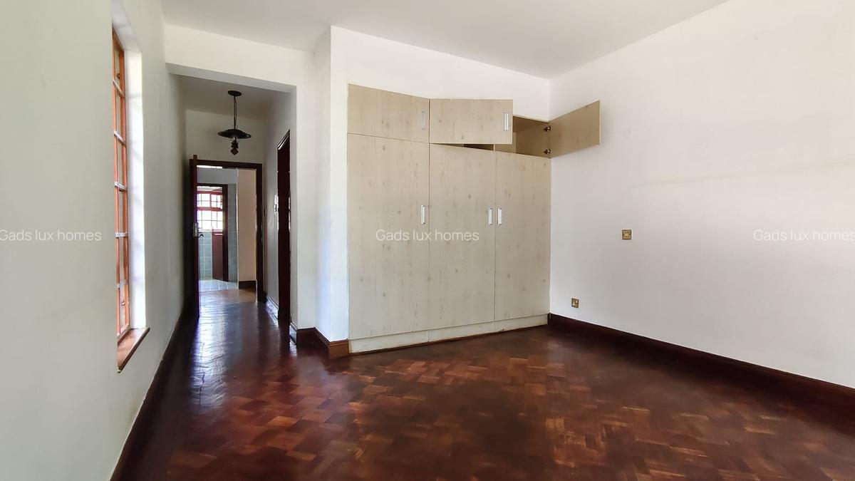 4 Bed Villa with En Suite at Runda - 7