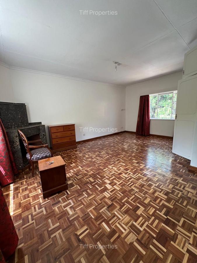 5 Bed House in Kyuna - 5