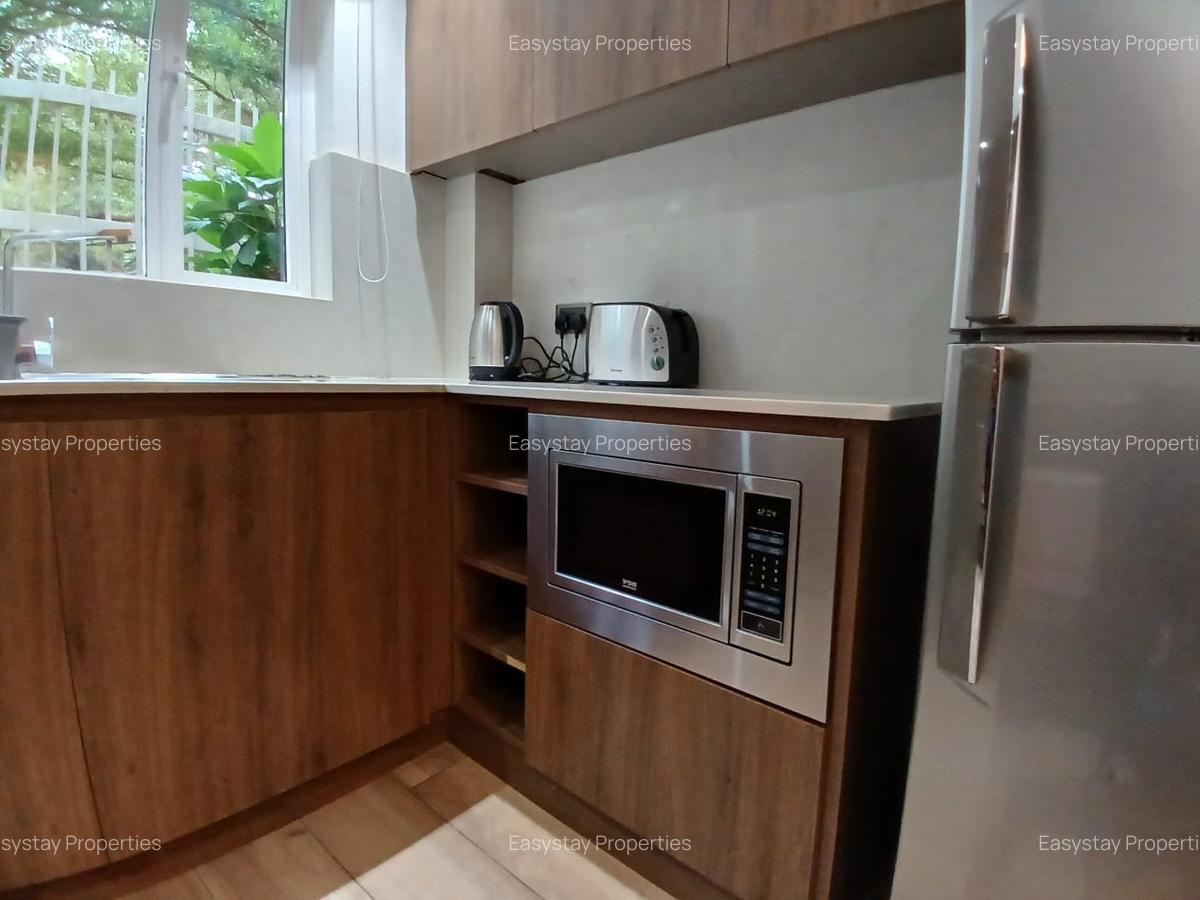 Serviced 1 Bed Apartment with En Suite in Westlands Area - 13