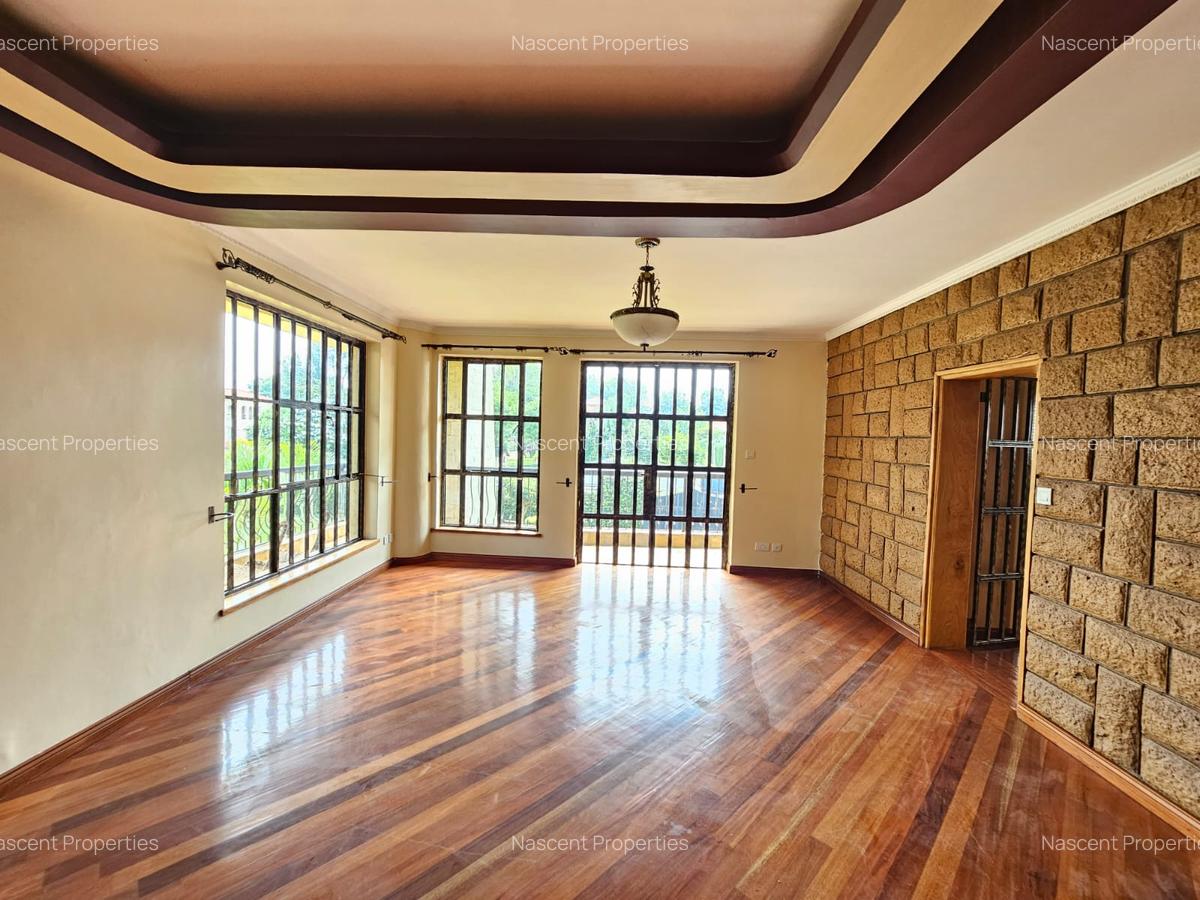 5 Bed House with En Suite in Nyari - 18