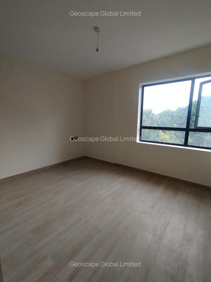 3 Bed Apartment with En Suite in General Mathenge - 5