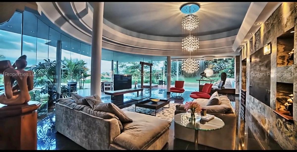 7 Bed Villa with En Suite in Kitisuru - 2