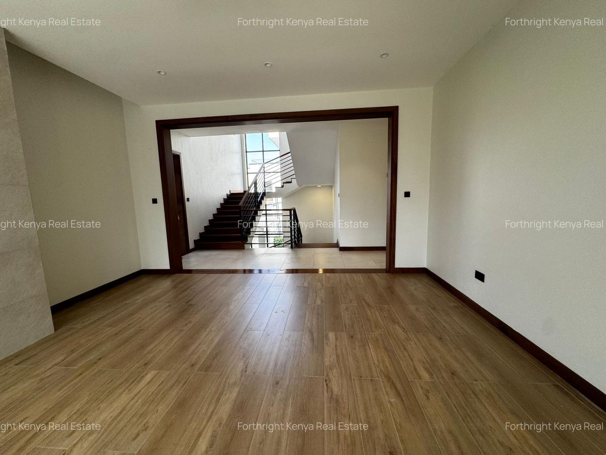 5 Bed House with En Suite in Karen - 5