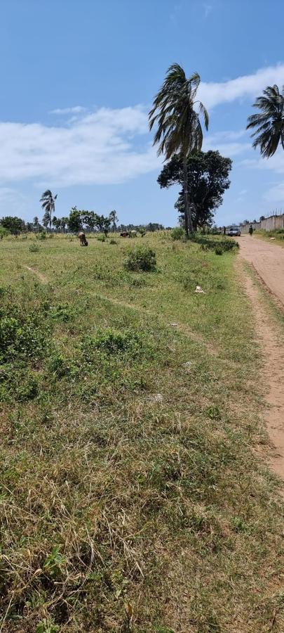 3 ac Land in Mtwapa - 3