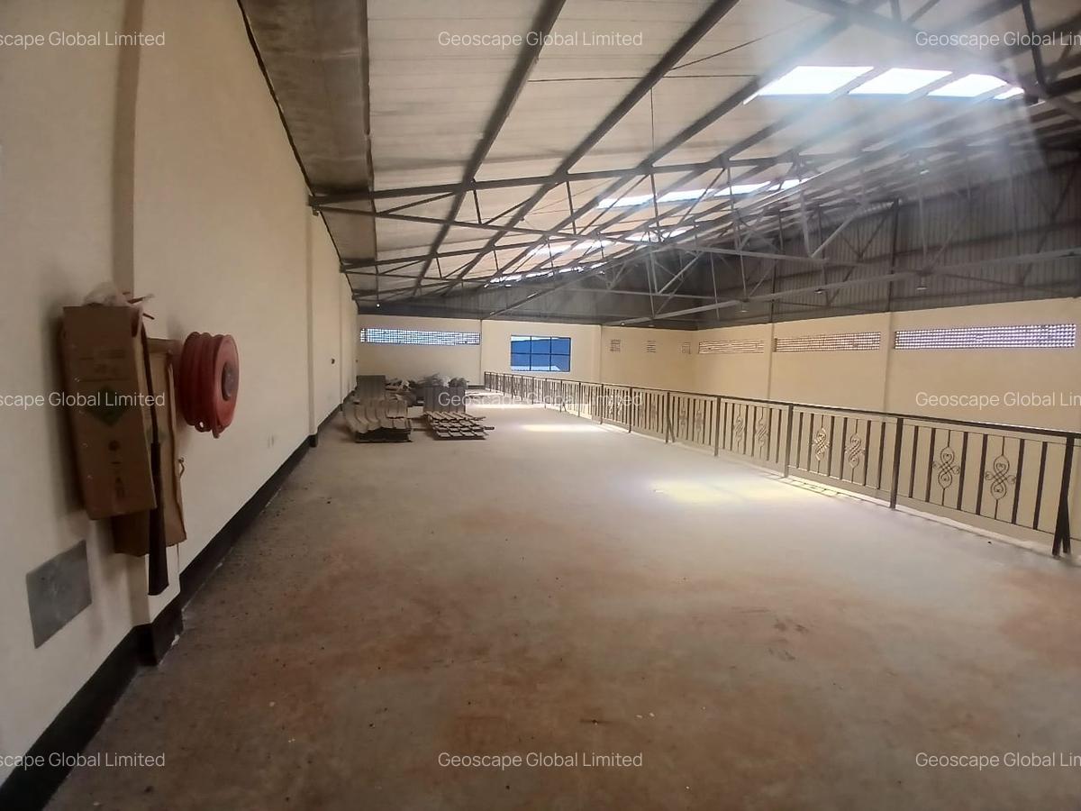 10,366 ft² Warehouse with Parking in Ruiru - 5