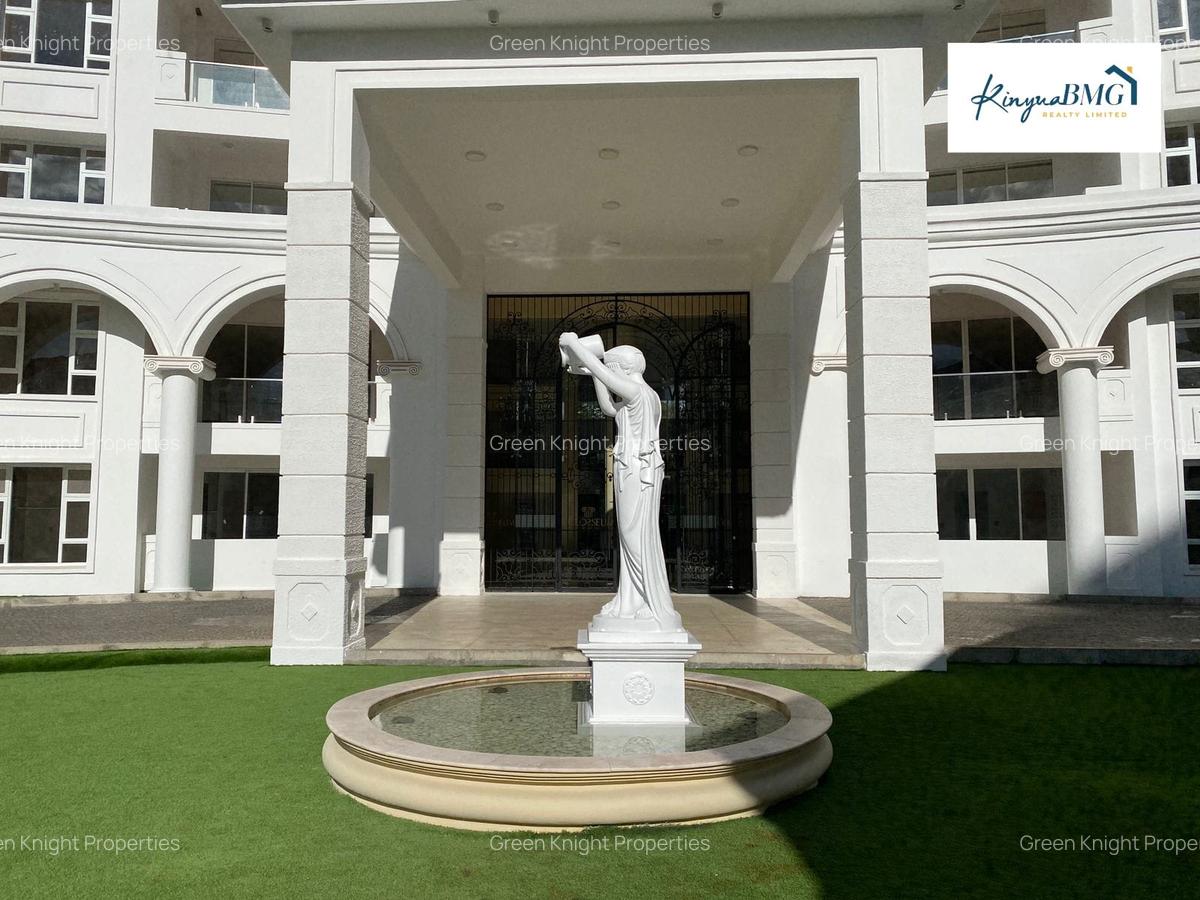 Serviced 2 Bed Apartment with En Suite in Parklands - 5