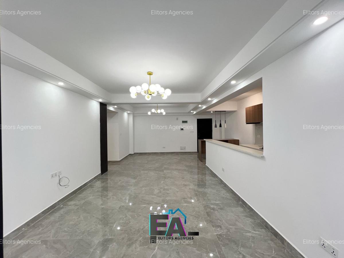 3 Bed Apartment with En Suite at Riverside Drive - 6