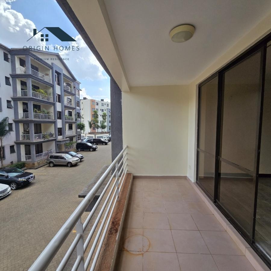 3 Bed Apartment with En Suite at Lavington - 20