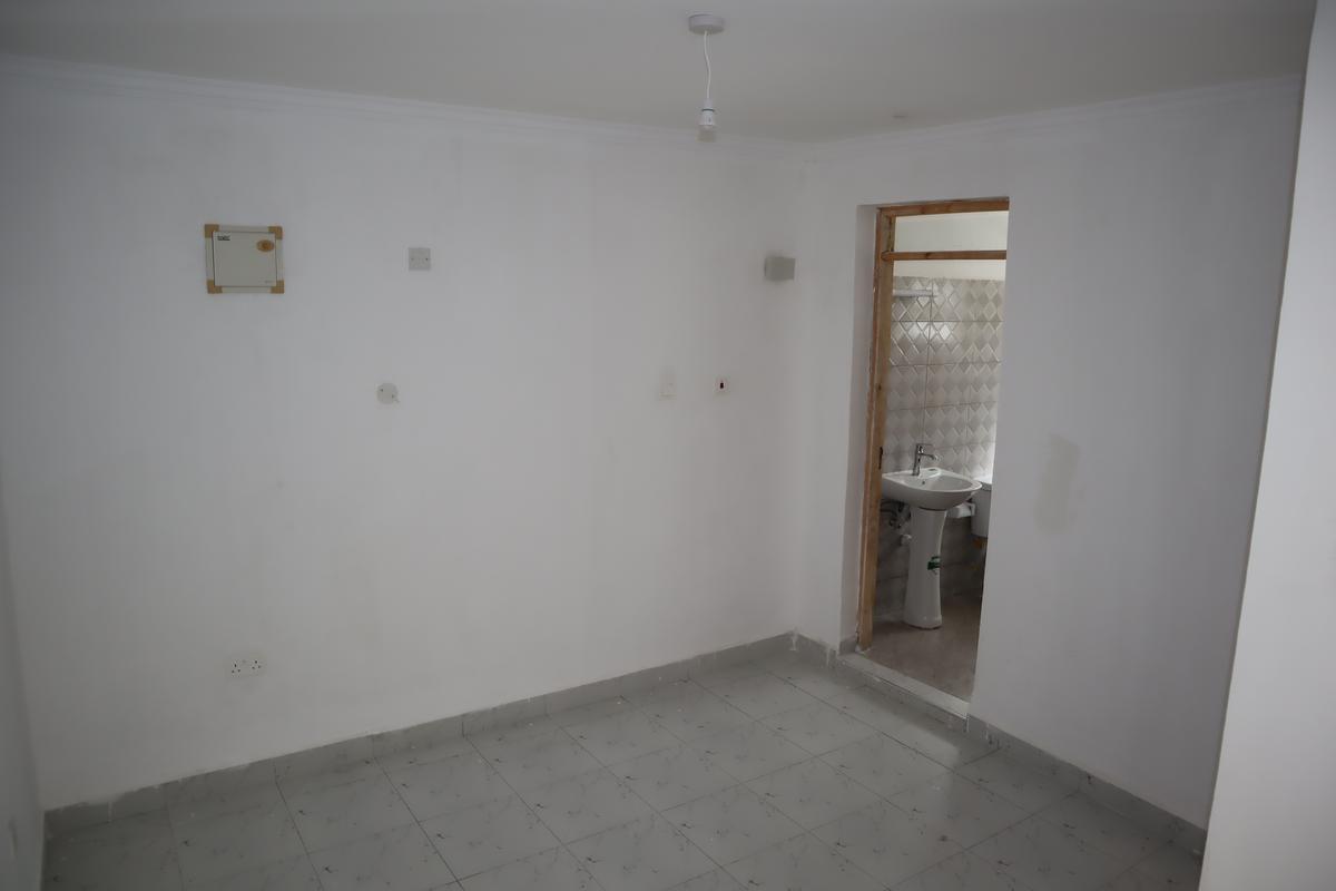 3 Bed House with Alarm at Lemiso Road - 17