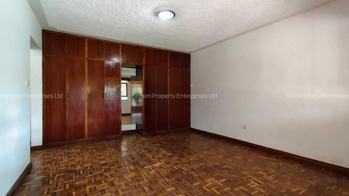 5 Bed House with En Suite in Nyari - 18