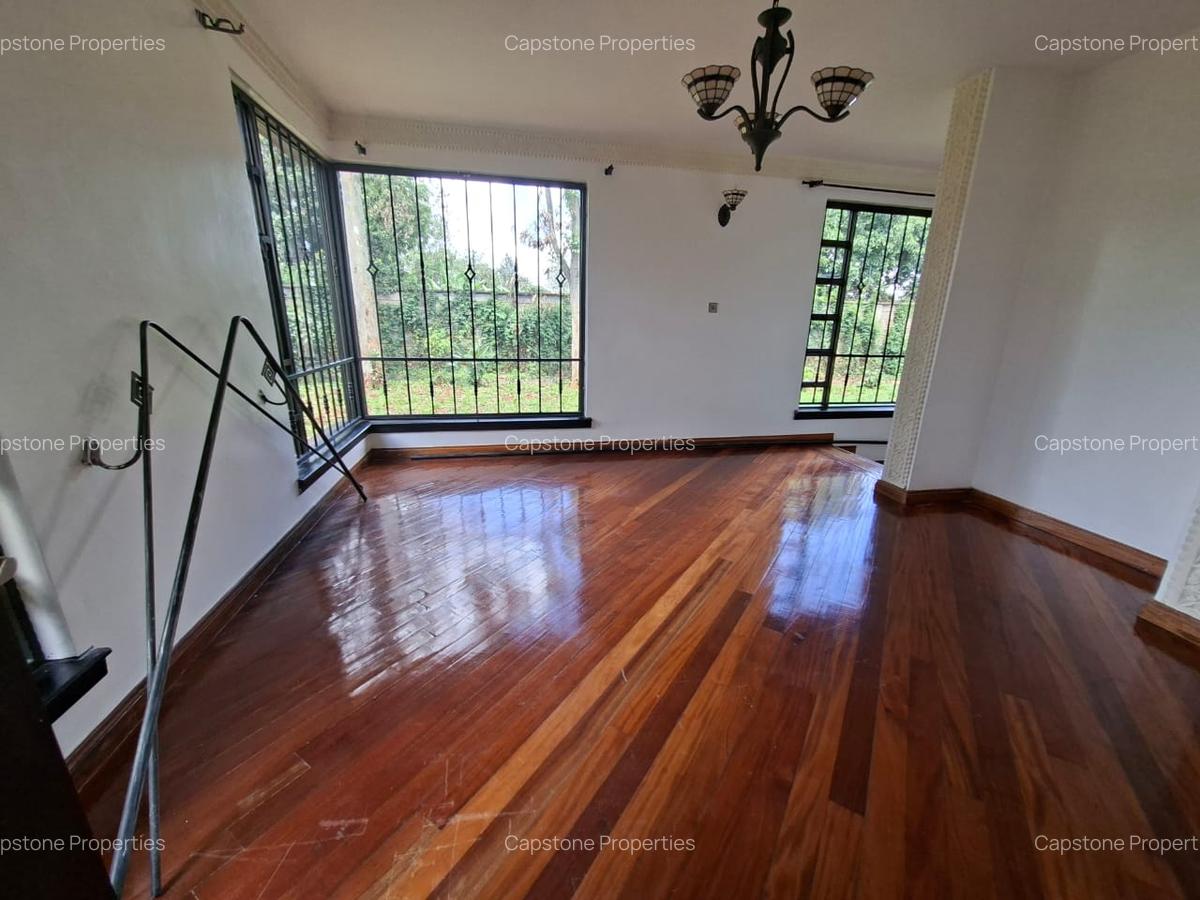 6 Bed House with En Suite in Runda - 9