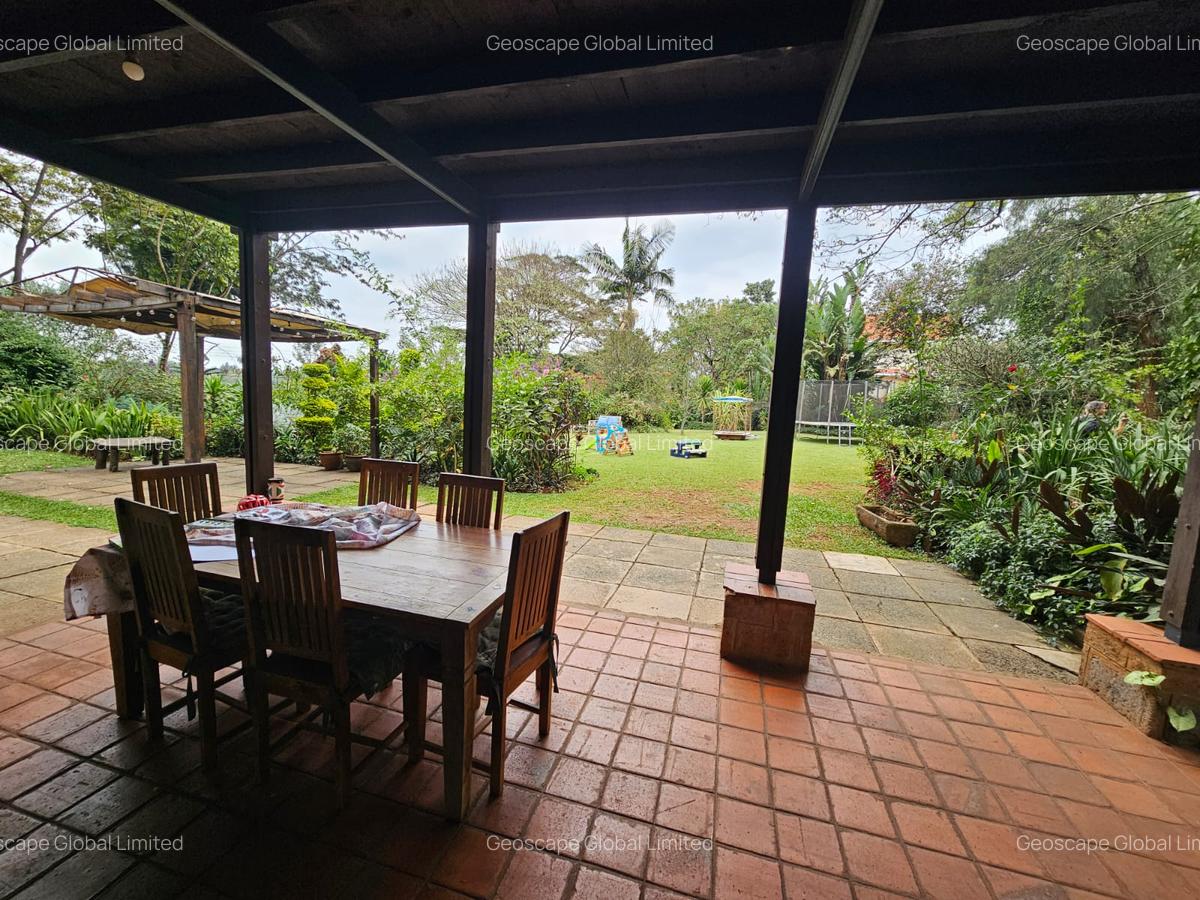 4 Bed House with En Suite in Nyari - 5