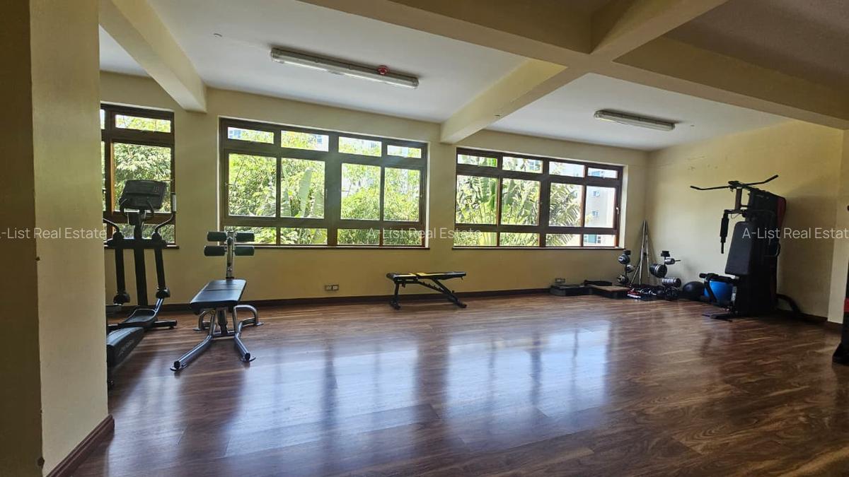 4 Bed Apartment with En Suite at General Mathenge - 8