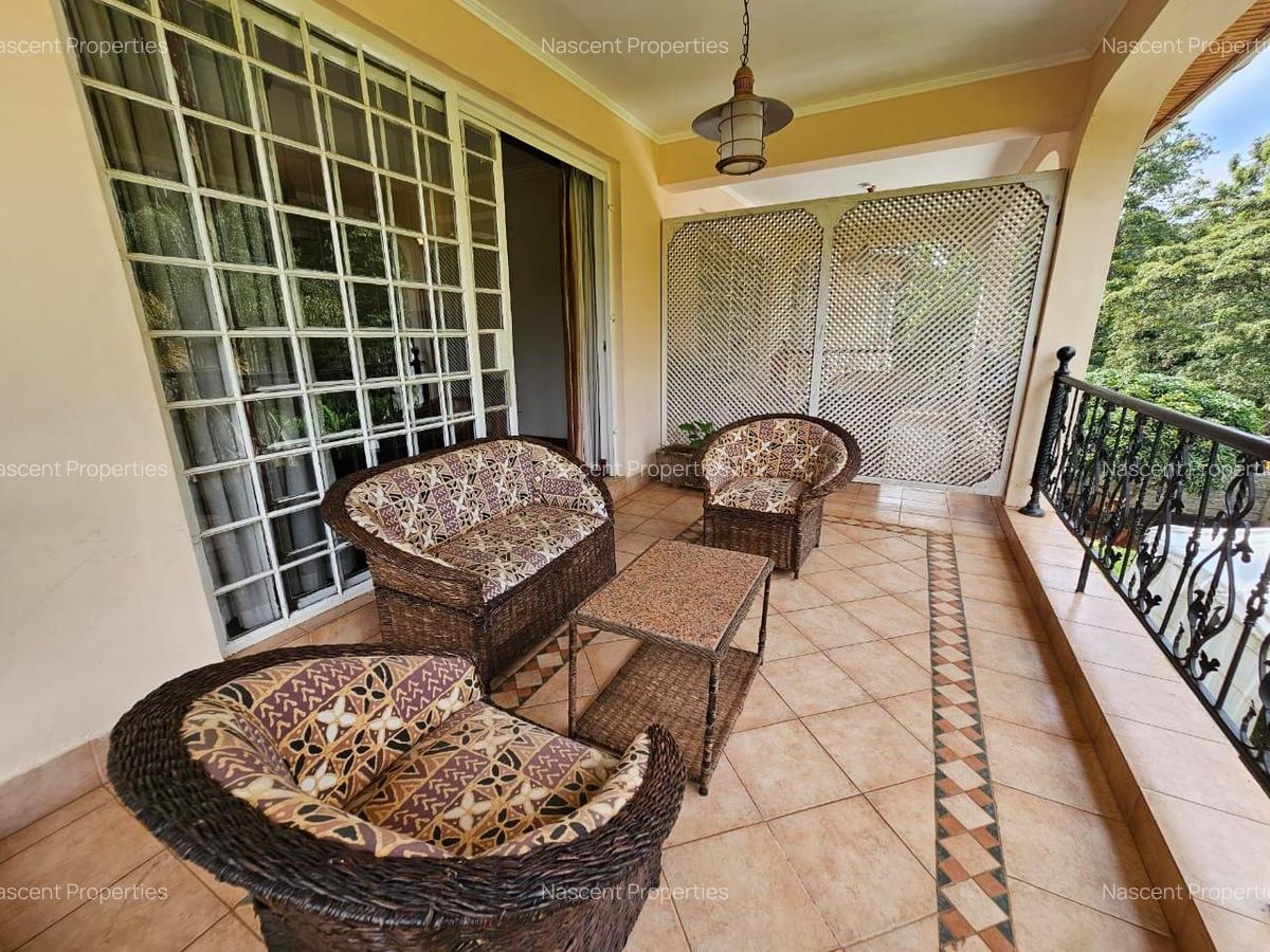 3 Bed Townhouse with En Suite in Spring Valley - 6