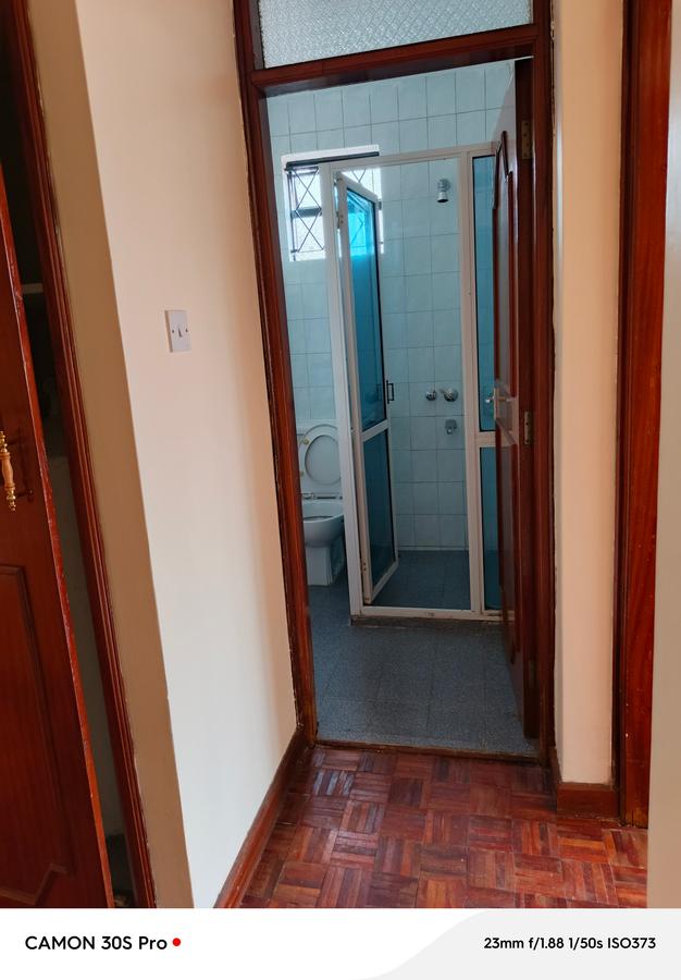 4 Bed Townhouse with En Suite at Lavington - 18