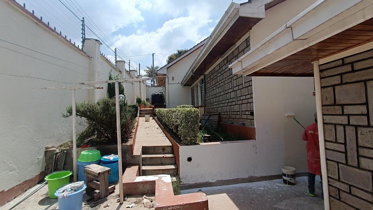 6 Bed House with En Suite at Off Pan African Insurance Lane - 8