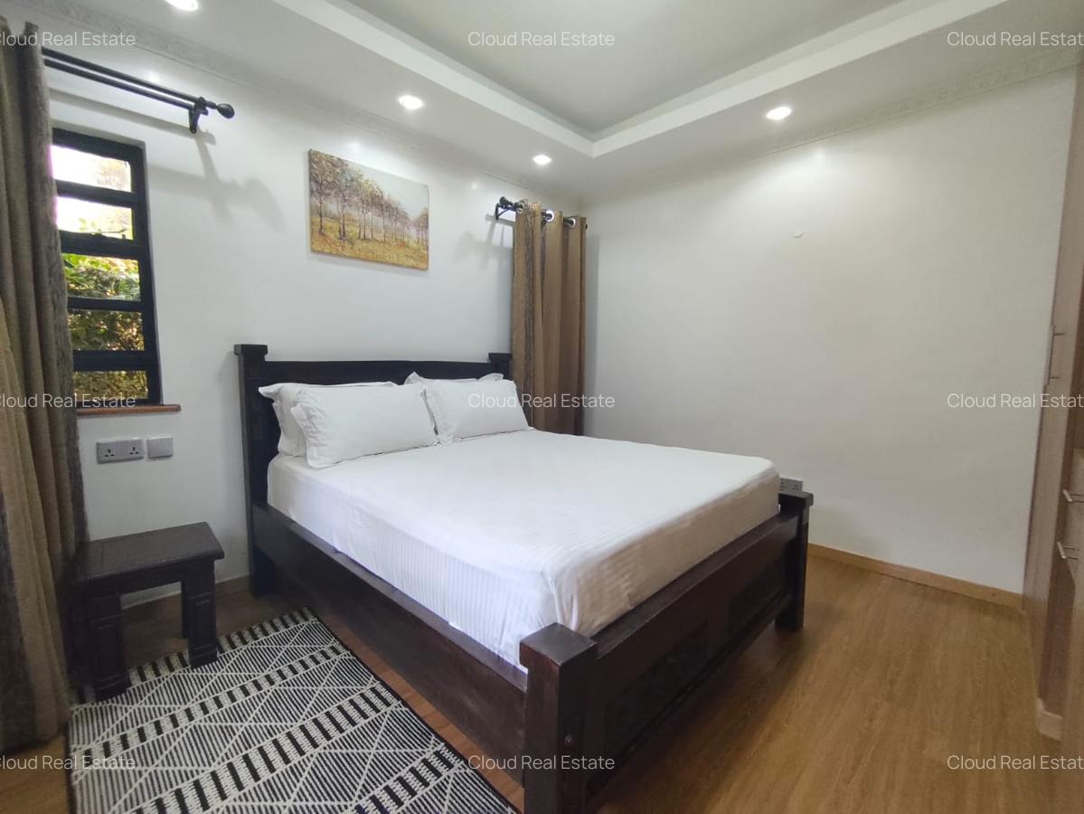 2 Bed House with Garden in Runda - 8