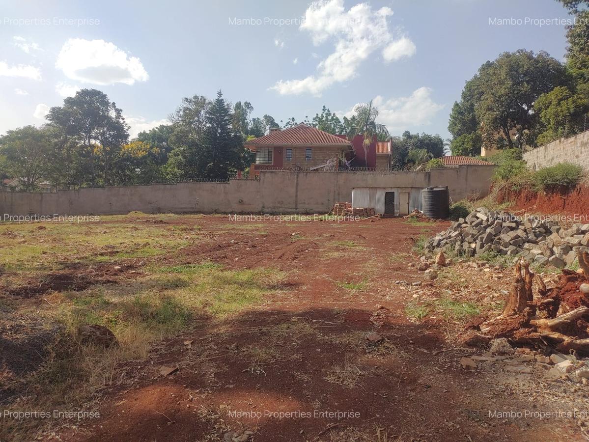 Residential Land in Runda - 3