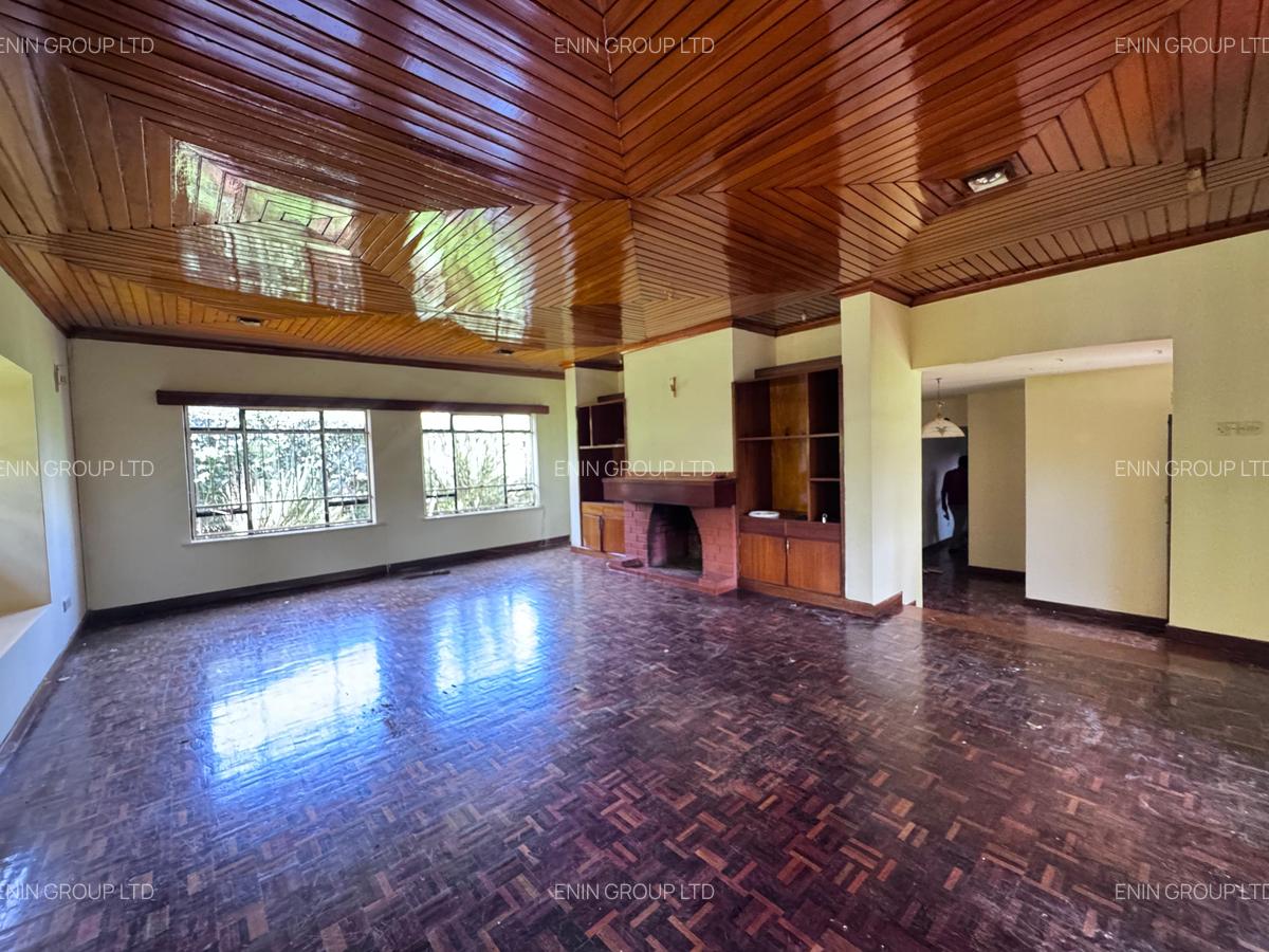 4 Bed House with En Suite in Nyari - 4