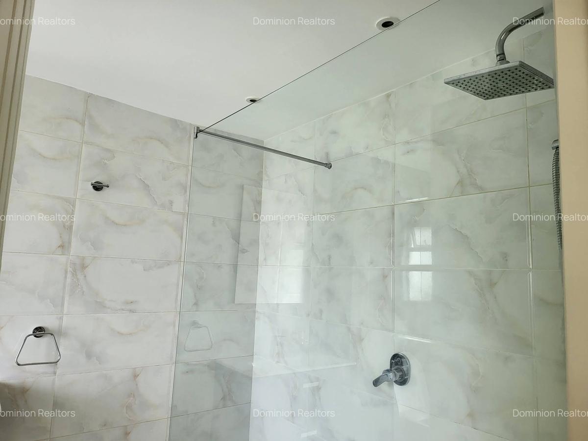 2 Bed Apartment with En Suite in Westlands Area - 13