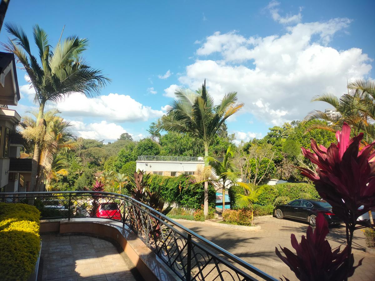 4 bed townhouse with swimming pool at off peponi road and few minutes drive to g ...