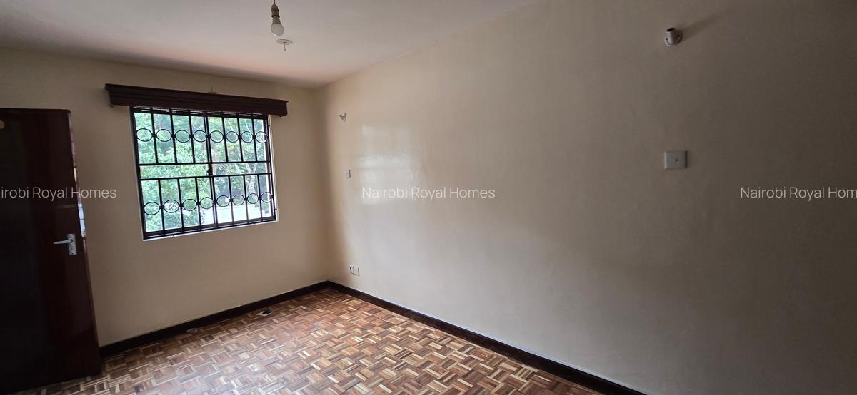 4 Bed Townhouse with En Suite at Lavington Green - 9
