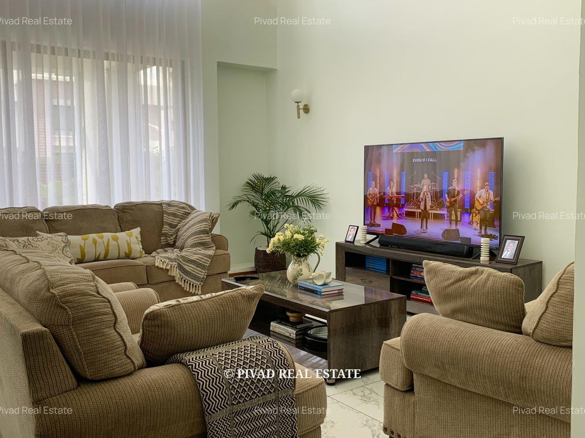 4 Bed Townhouse with Swimming Pool in Runda - 4