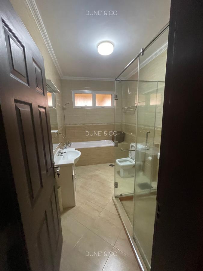 Serviced 3 Bed Apartment with En Suite in Brookside - 19