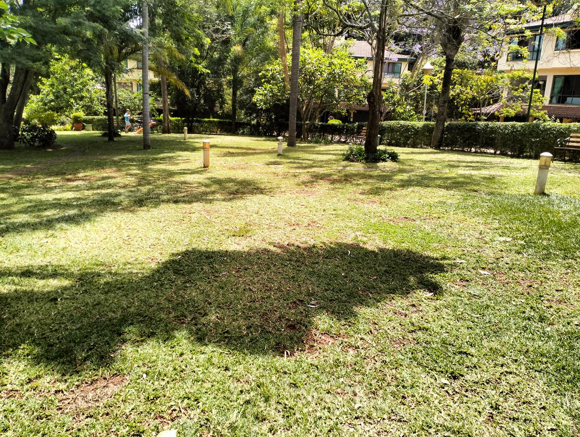 4 Bed Townhouse with En Suite in Westlands Area - 2