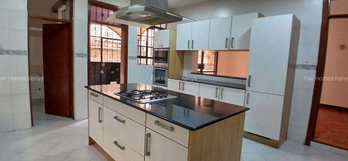 5 Bed Townhouse with En Suite at Kaputei Gardens - 15