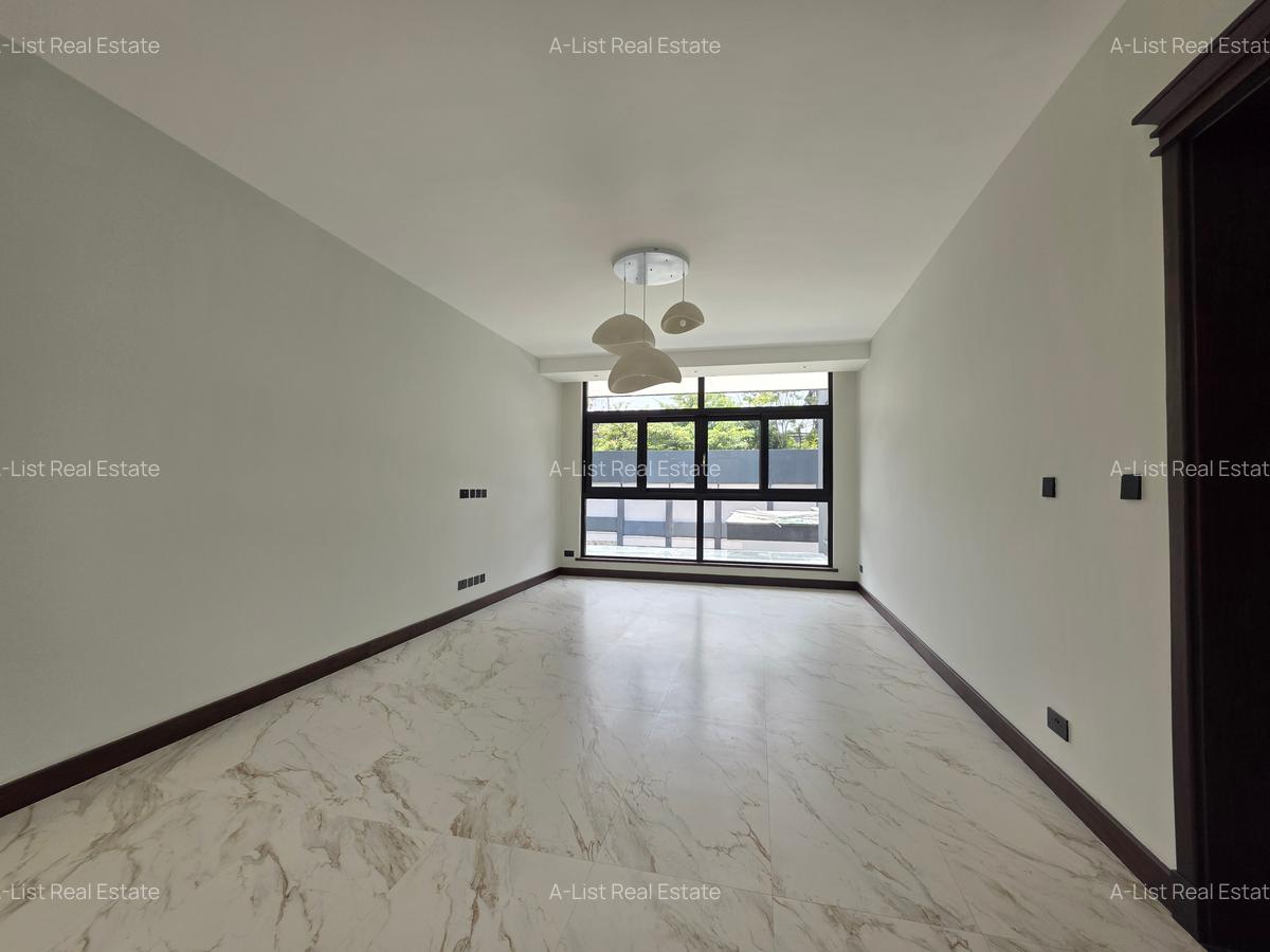 6 Bed House with En Suite at Nyari - 20