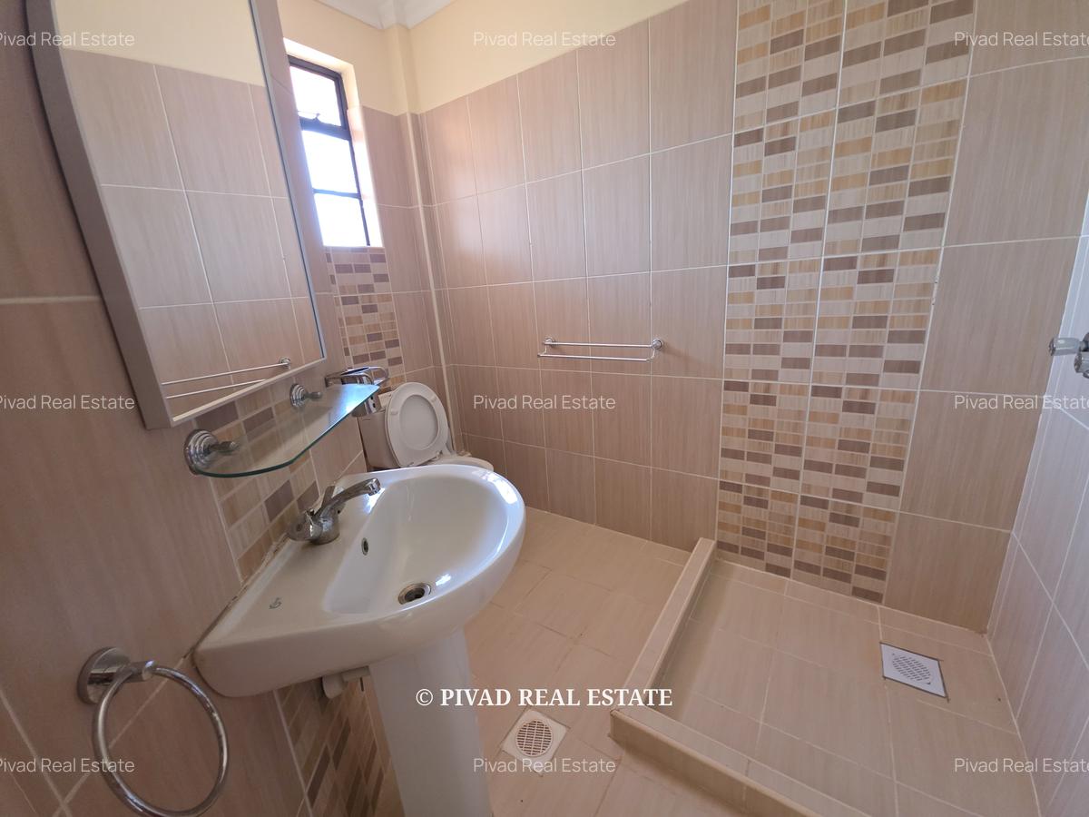 4 Bed Townhouse with Swimming Pool in Kiambu Road - 4