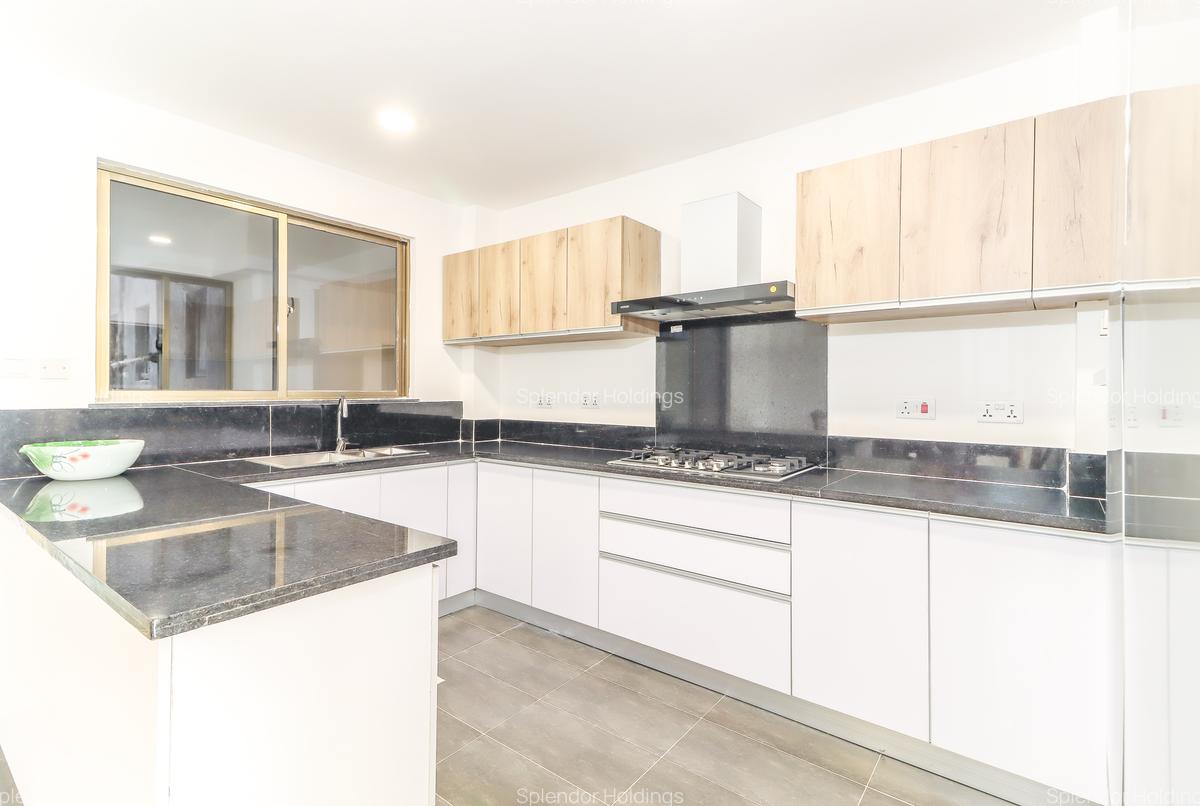 4 Bed Apartment with En Suite in Kileleshwa - 5