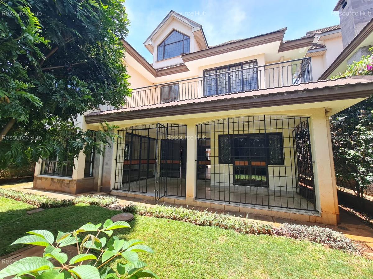 4 Bed Townhouse with En Suite at Runda - 1