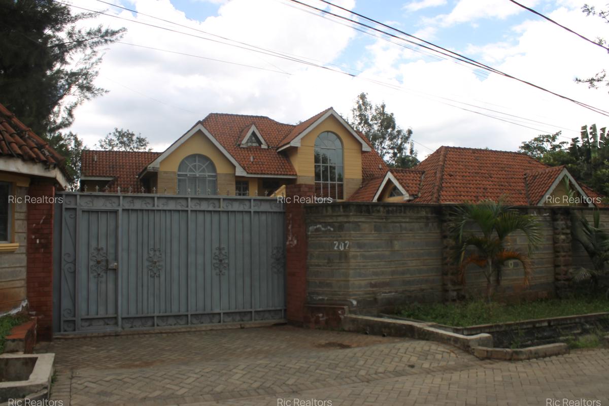 5 Bed House with En Suite at Karen - 7