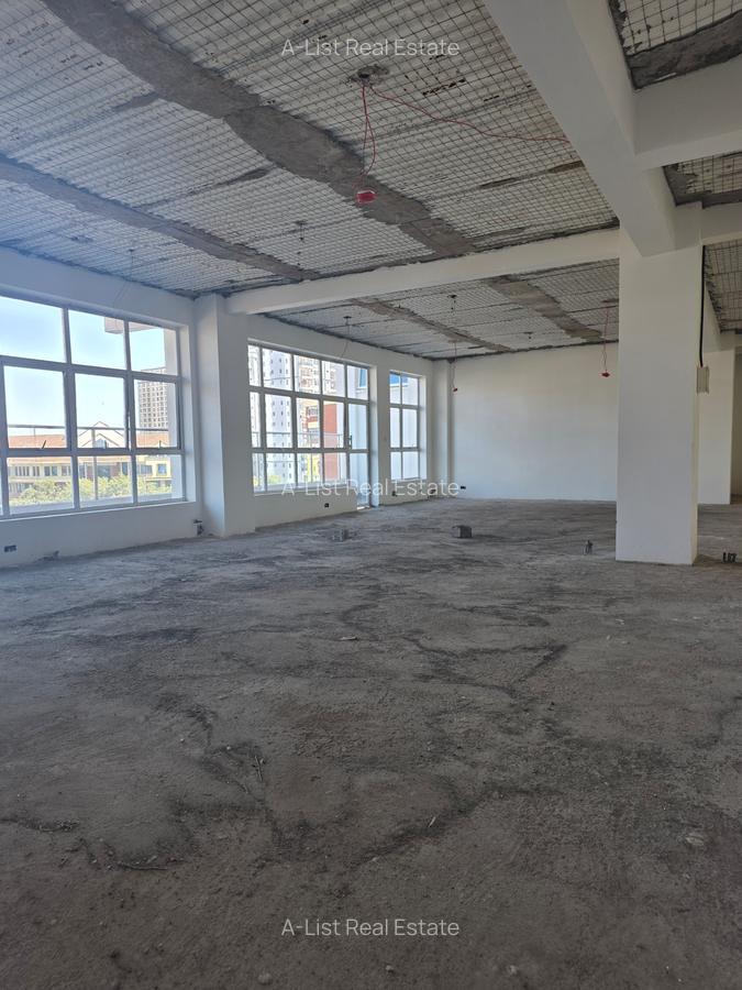 997 ft² Commercial Property with Service Charge Included at Kilimani - 15