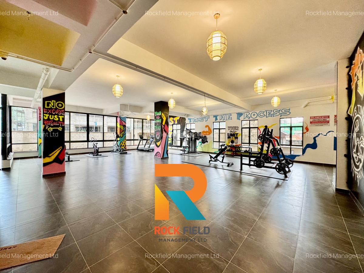 2 Bed Apartment with En Suite in Brookside - 19