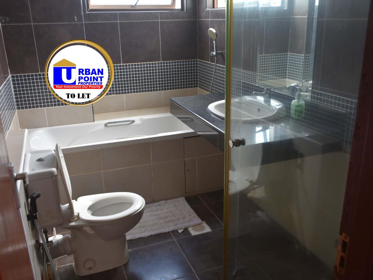 Serviced 3 Bed Apartment with En Suite in Nyali Area - 9